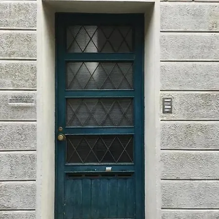 Living Interno Uno Apartment
